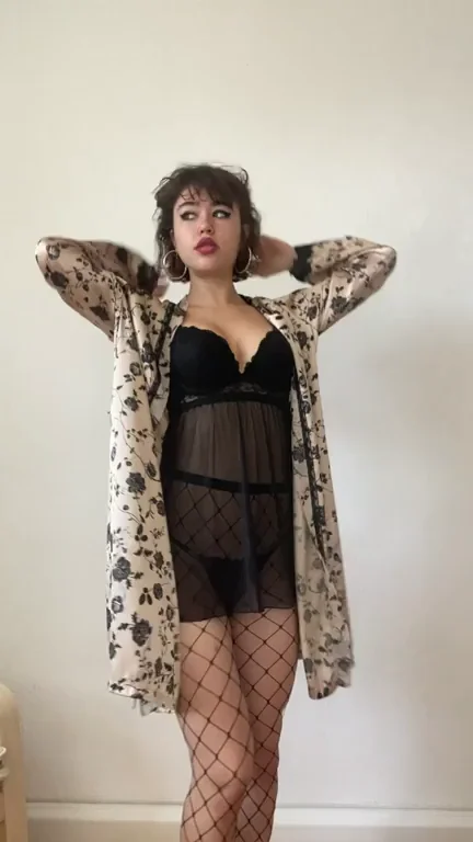 Would you fuck a 2002 petite girl?
