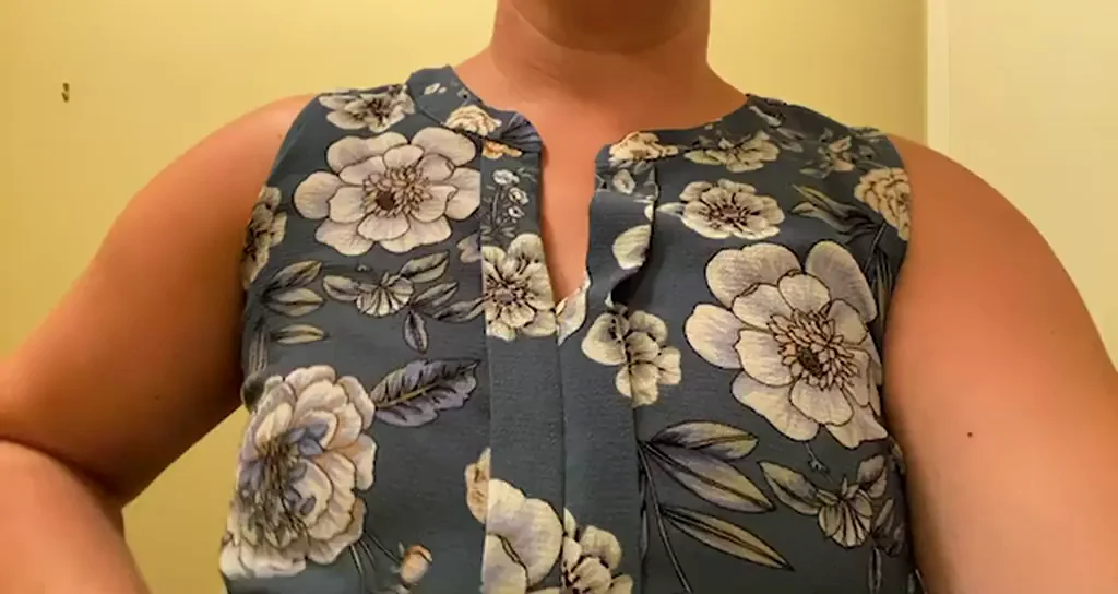 Naughty Wife's Massive Titty Drop at Work 💦👙🔥