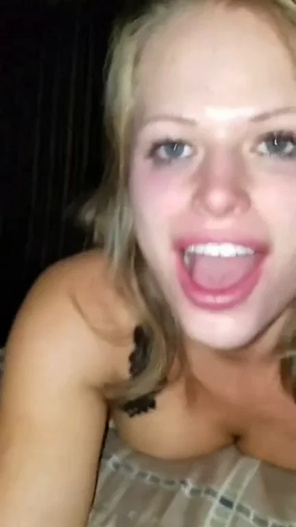 Blonde Amateur Slut's Cum-Filled Hand & Titty Tease 😍💦