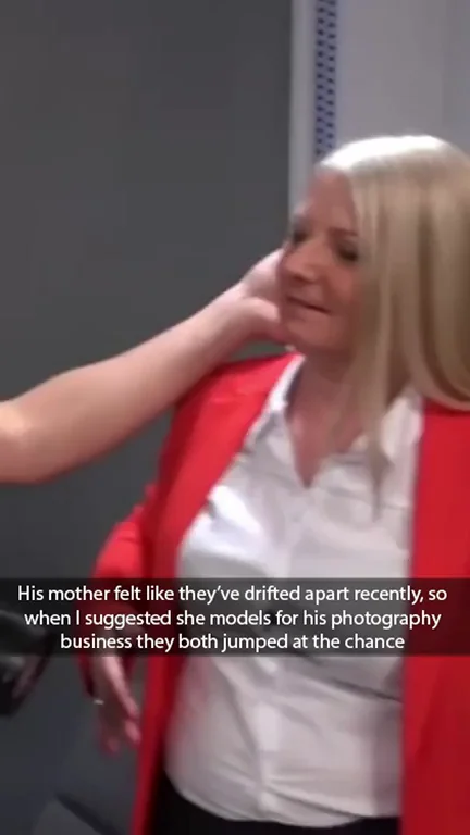 🔥 Horny Mom Poses Like a Slut for Her Son 📸💦