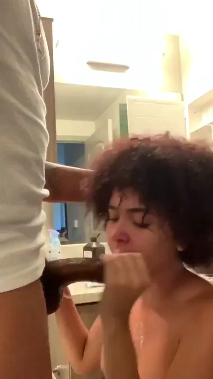 🫦 Curly Haired Slut's Throatpie Feast 💦