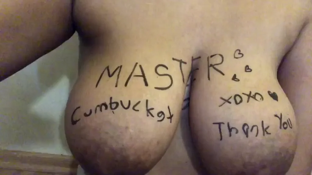 💦 Massive Natural Tits Begging for Your Cum Facial! 😈