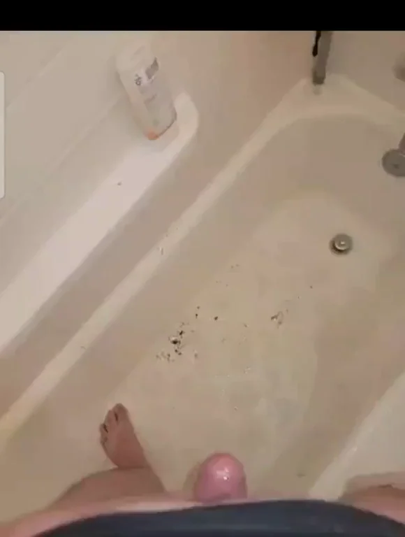 🛁 Blue Balls Explode in Bathtub 💦 Thick Load Release No-Shave November 😈
