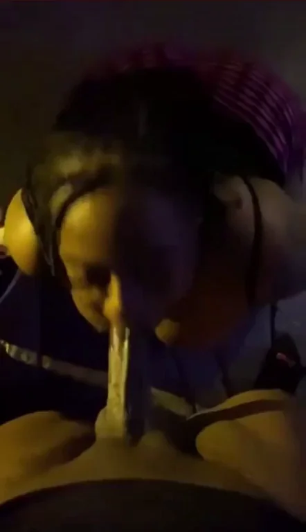 Ebony Slut Kneels for Sloppy Deepthroat Gobble 🖤🍆💦