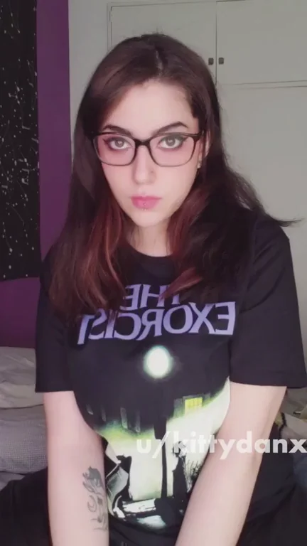 Goth Goddess Teases Her Massive Naturals 💜🔥👻