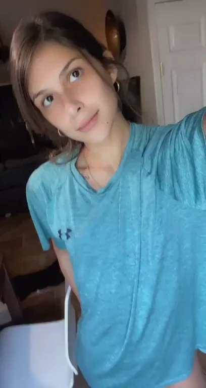 Anybody here like volleyball players?
