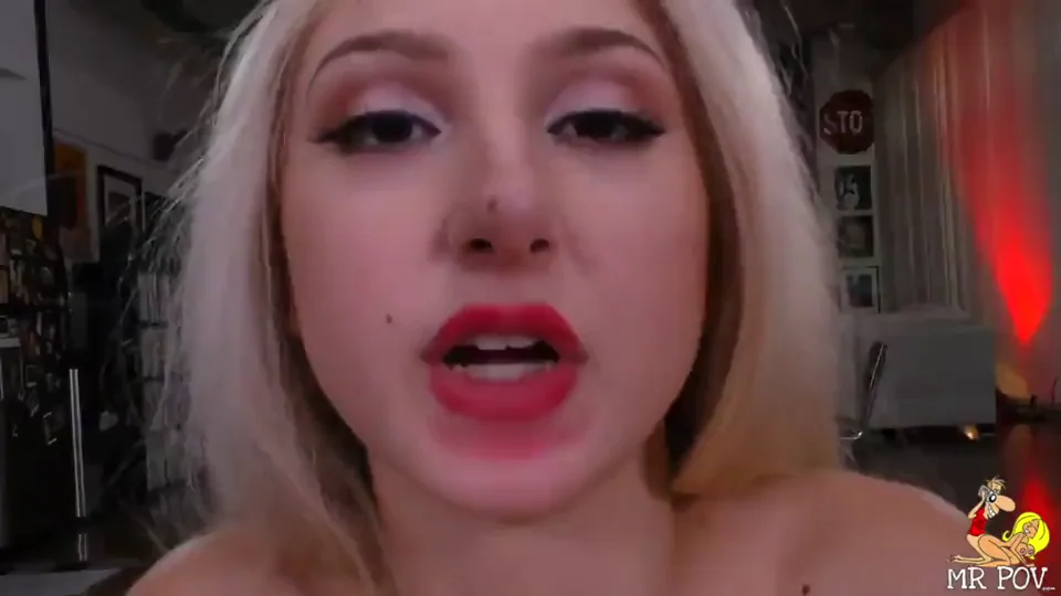 Skylar Vox Finishes with a Messy Facial 💦👅🔥