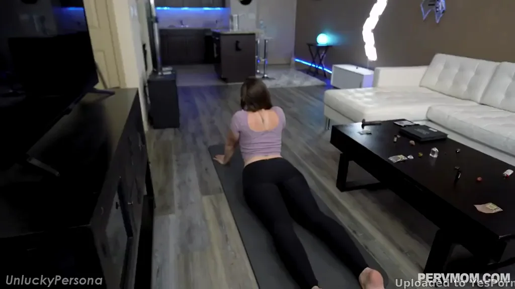 [M/S] Stretching With Mom