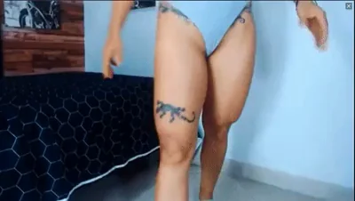 Strong Colombian CrossFit Lady Does Squats