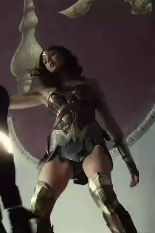 Gal Gadot upskirt. I love the view