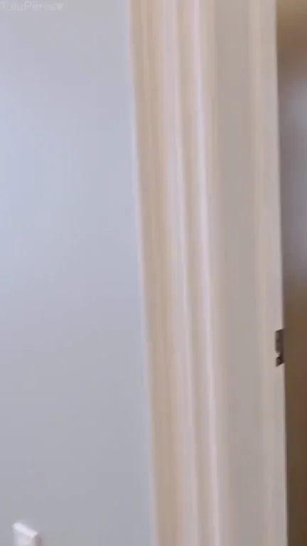 [M/S] Why I moved back in with my Mom ?? [Sound] [Social Media]