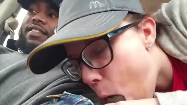 Female Employee Giving a Quick Suck in Car to a Black Client ? ??