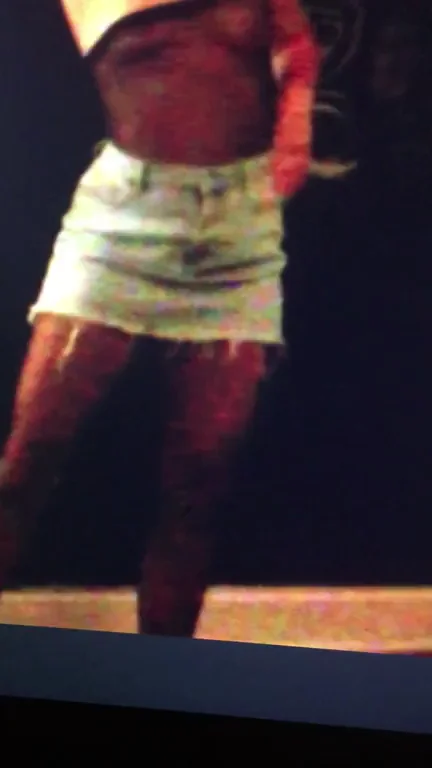🔥 Hot Wife Shaking Ass in Fishnet Stockings & Tiny Denim Skirt 💃🍑