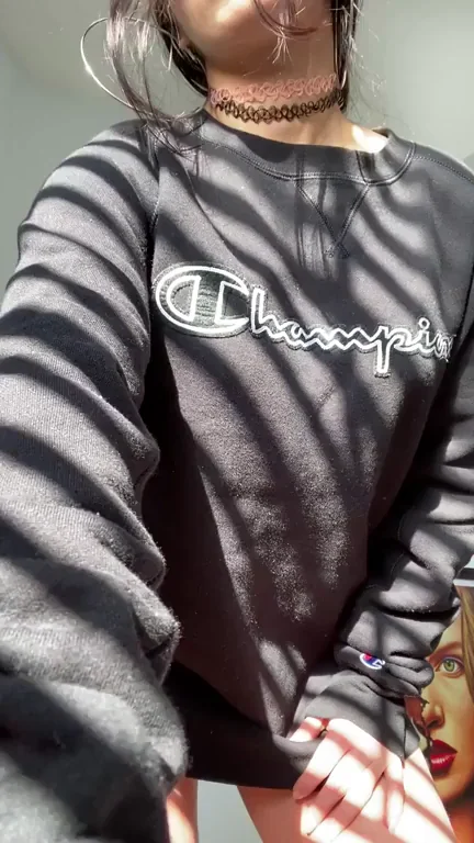 4’11 Asian Slut’s Fat Ass Makes Cocks Explode 🍑💦