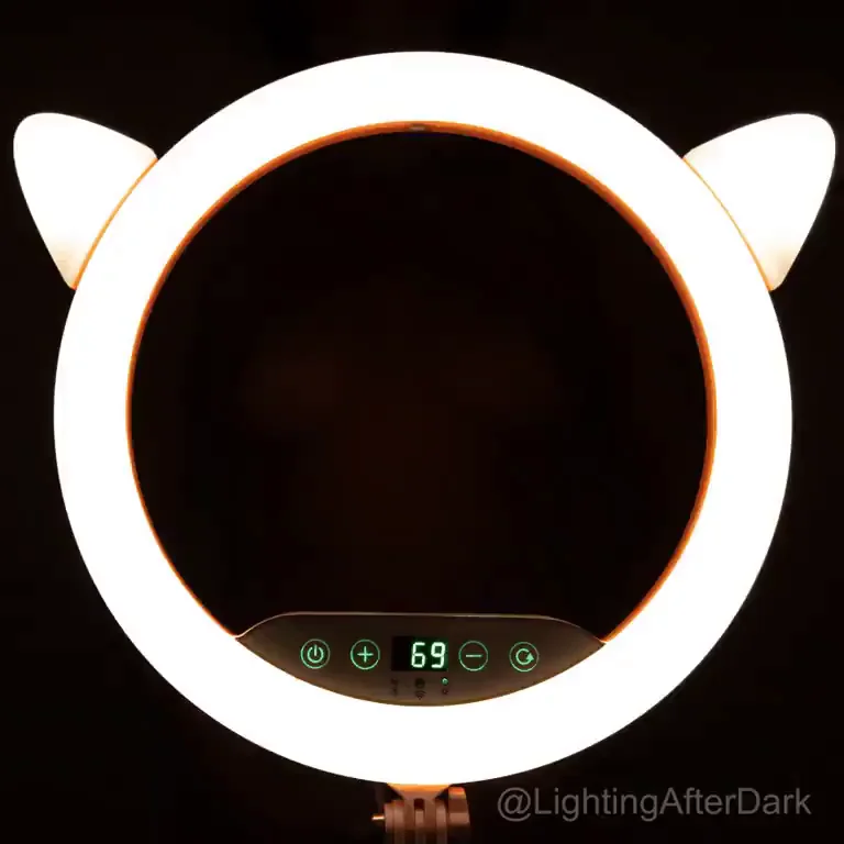 Playing titty dip with my kawaii neko ring light