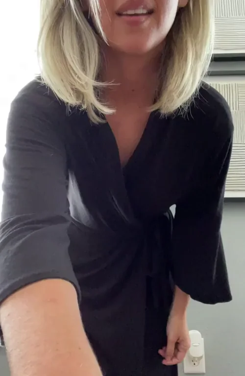 40 yo mom of three and a teacher