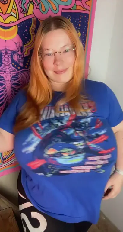 Do These Massive Tits Hide Well? 😍🔥