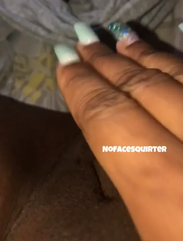 Ebony Babe's Long Dick Bedtime Snack 🍆👅