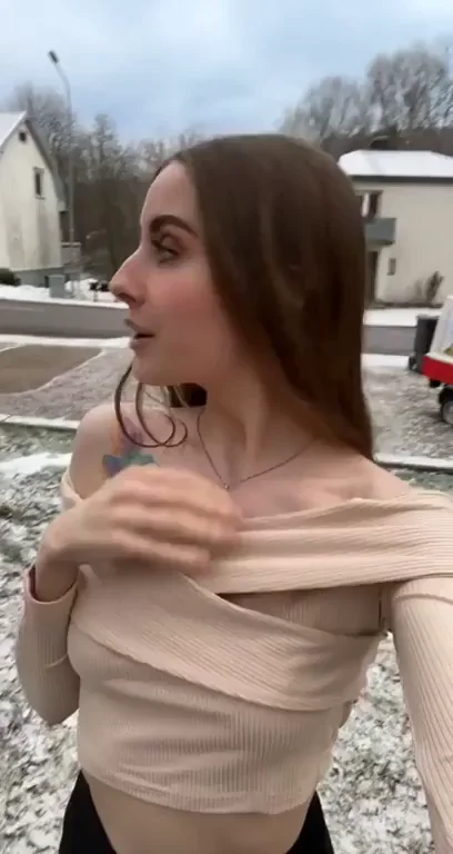 Flashing My Perky Tits on Neighbor's Snowy Lawn 😈❄️🍒