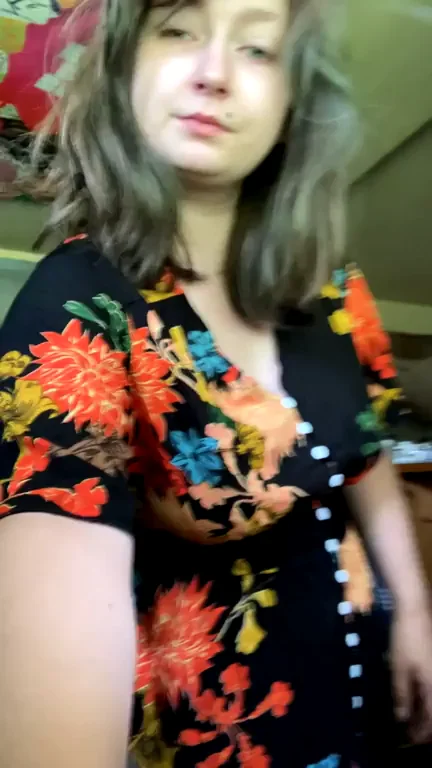 Casual Tease: Dropping In Bare & Bushy for a Slutty Hello