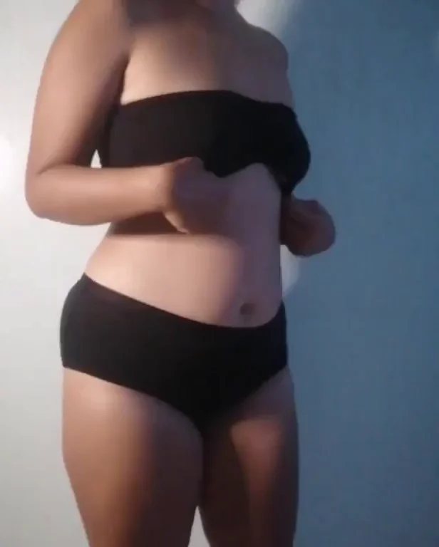 First Time Titty Drop Tease on Titty Tuesday! 🍈🍈 [OC]