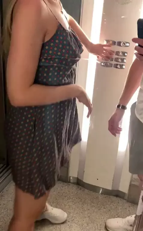 Elevator Quickie Flash: One Stop to Bare My Slutty Body! 😈👙🚀