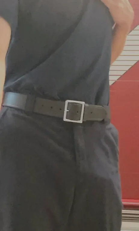 Y'all are going to get me in trouble! Stop making me so horny at work! ?