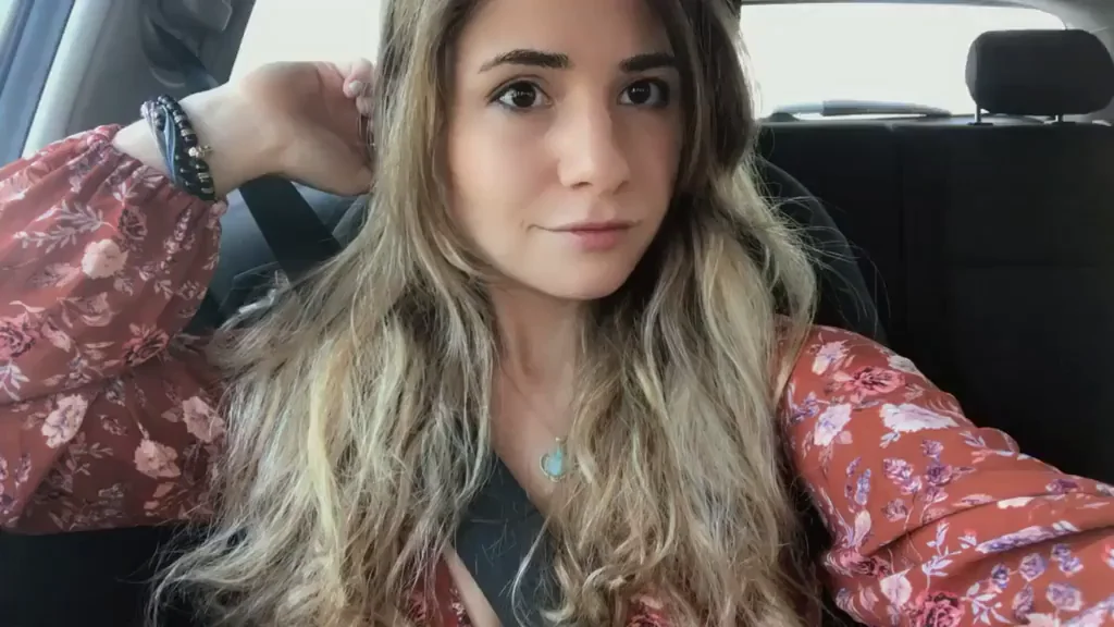 Do you like seeing my pussy under my church dress? ??