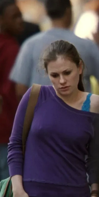 Anna Paquin in True Blood (1080p/Cropped For Mobile, Color Corrected)