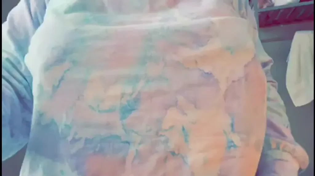 The milk dripping at the end makes me wet ;)