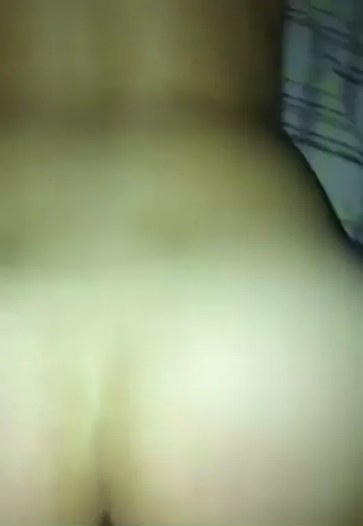She wanted a young bull to cum in her 45 y/o ass ?