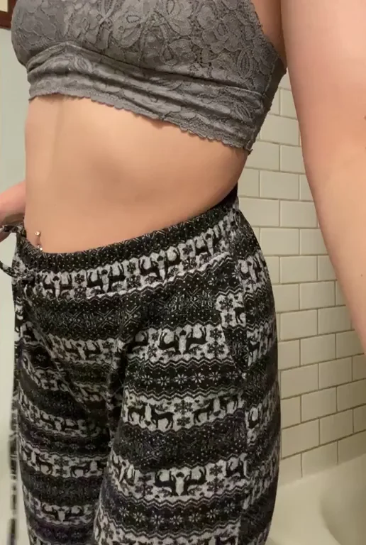 Comfy but horny