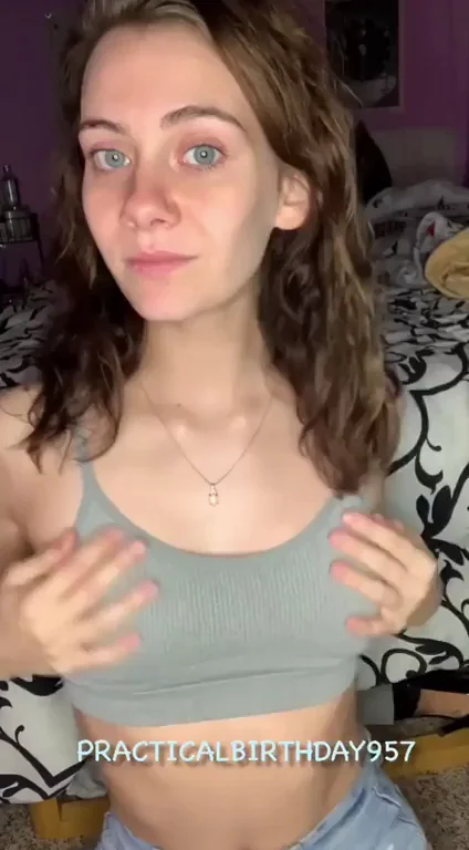 A titty reveal for your Sunday. What do you think?