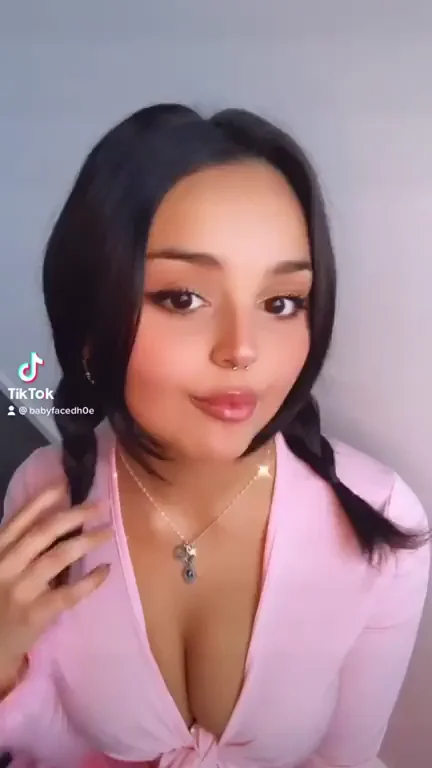 first time trying the ahegao face, what do u think? ?