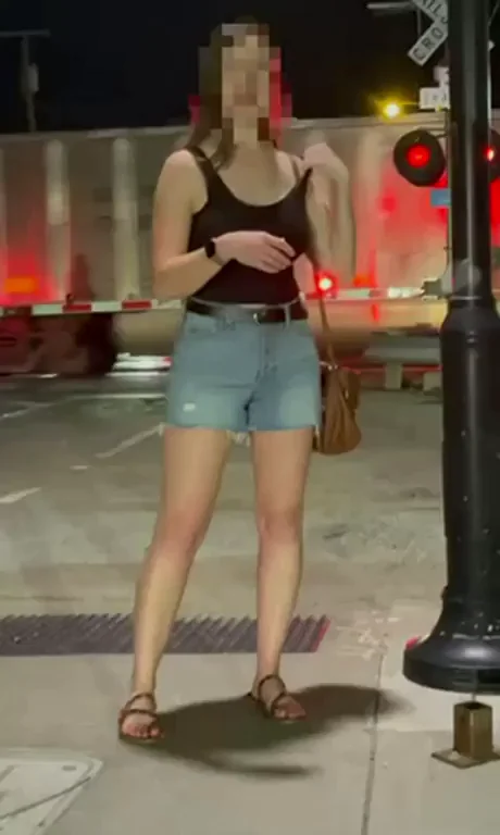 MILF Titties Tease the Train: Public Flash to Speed It Up