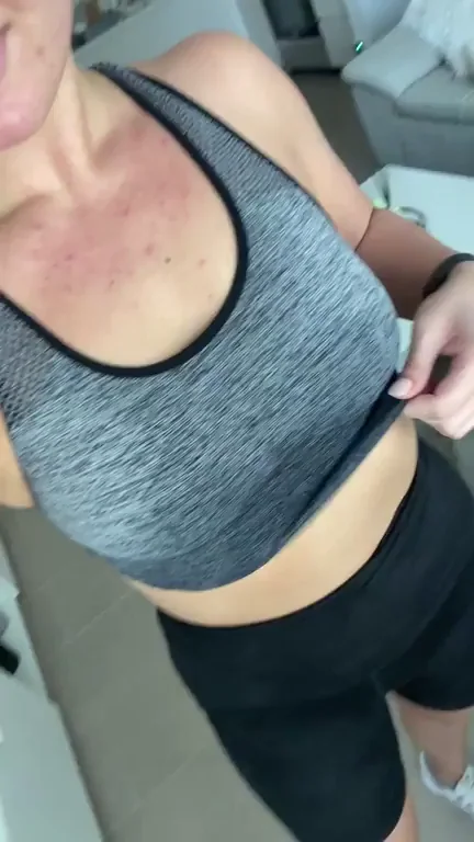 Just finished a sweaty workout.. who wants to shower with me? [F]