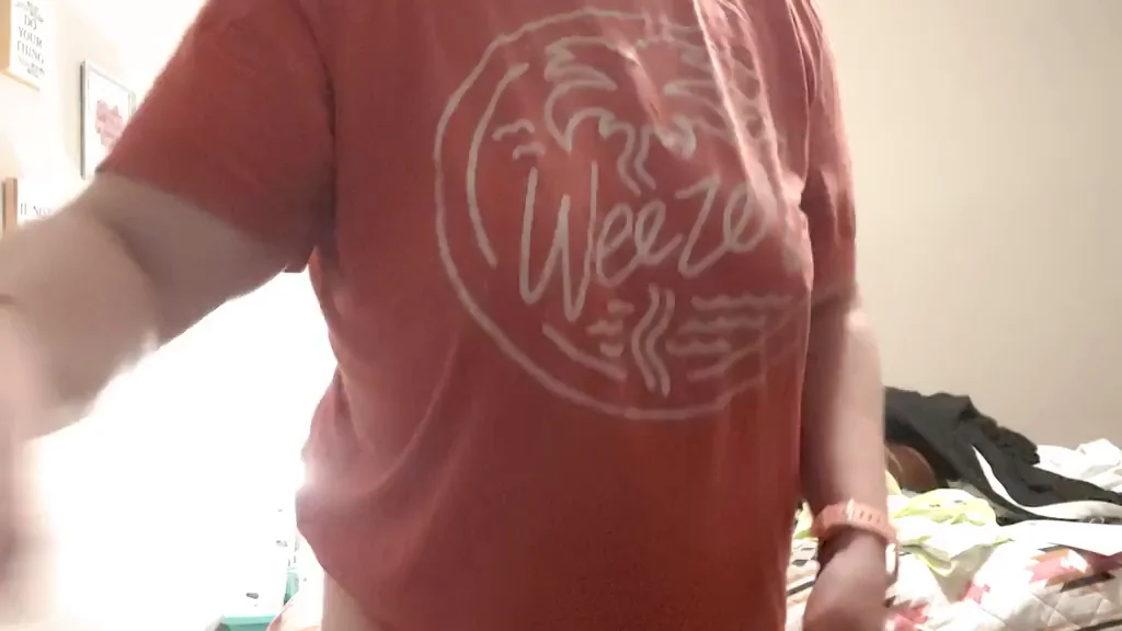 OC- a little stripping spanking and boob dropping ?