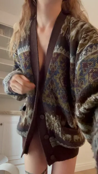 Little Tease Reveal 😘🔥