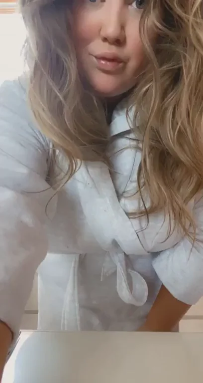 I hope you like chunky Scottish girls