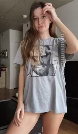 😈 Shirt Hides My Tiny X-Small Body Slut 😏