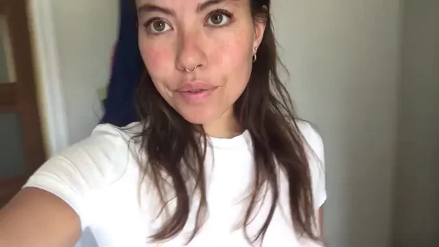 Busty Asian Babe's No Bra Tease 😈🍈🍈