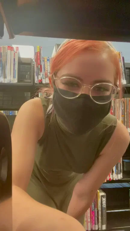 🔥 Library Slut Flashes Her Juicy Ass & Panties 😈📚