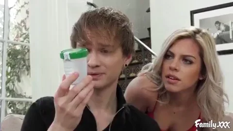Allie Rides Stepbro's Cock to Explosive Cum 💦🍆