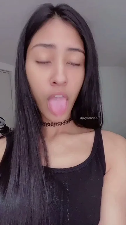 How Many Kisses for This Slutty Ahegao Tongue? 😘👅💦
