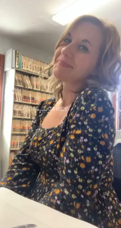 all this paperwork makes me so horny? [GIF]