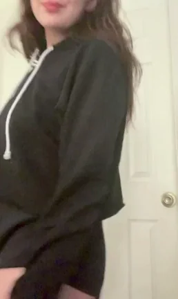Thick Whootie Tease Begs for Harder Spanks on Her Juicy Ass