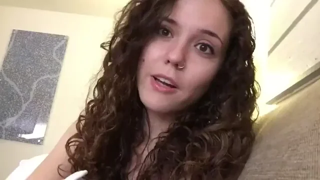 Tits on a Stick Slut Thinks She Counts 😈🍒