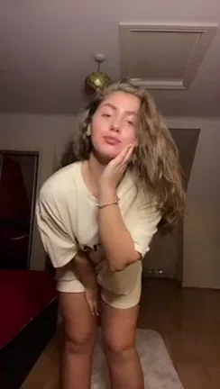 Thick TikThot Babe Bussin' It in Tiny Shorts
