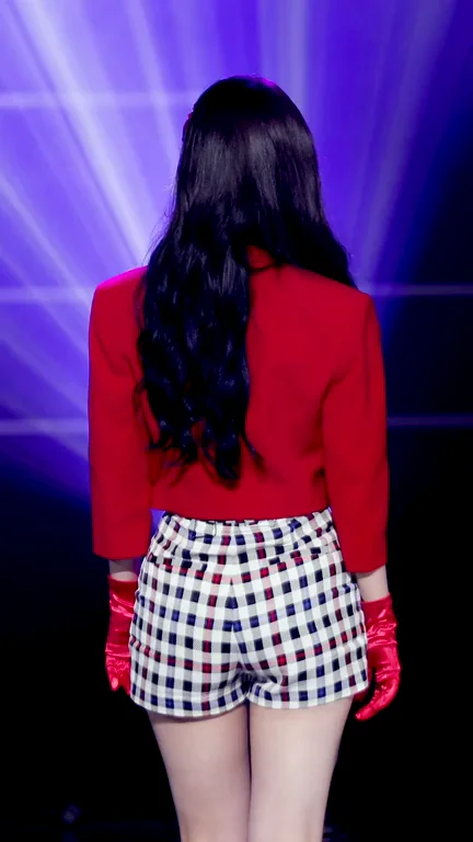 Rocket Punch Yeonhee's Slutty Gingham Ass Tease