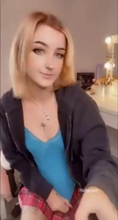 Blonde Ahegao Slut Begs: Cover My Tongue! 👅💦